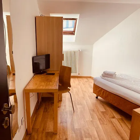 Station Guest house Frankfurt am Main